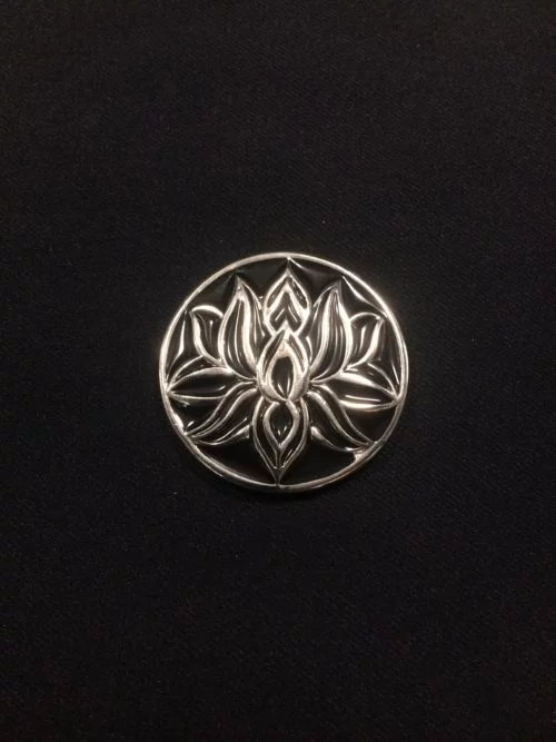 Broche aimantée - Lotus